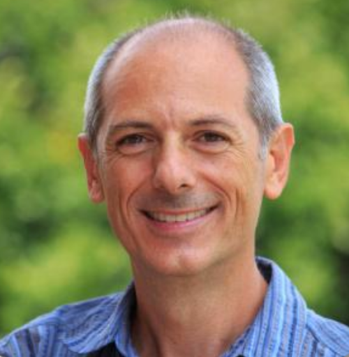 Headshot of Roberto De Leo