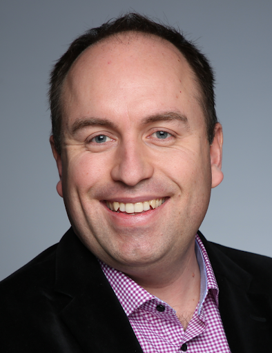 Headshot of Eliseo Jacob